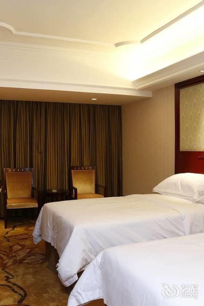 Vienna Hotel Shenzhen Futian Bagua Road المظهر الخارجي الصورة